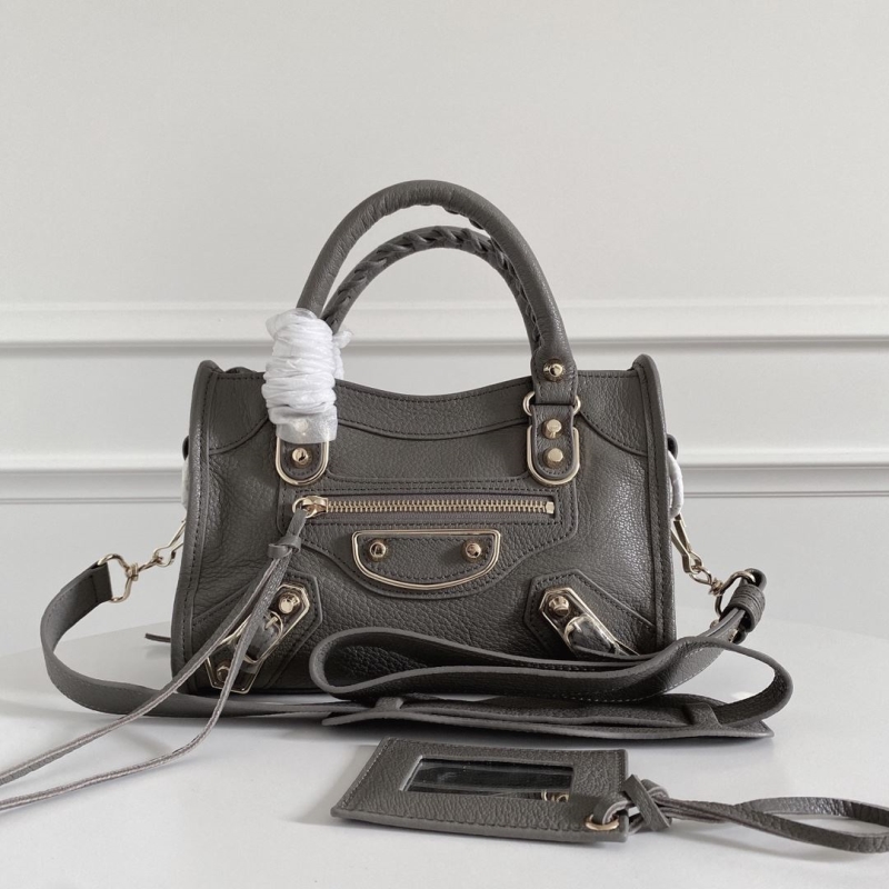 Ba1en*iaga classic city bags